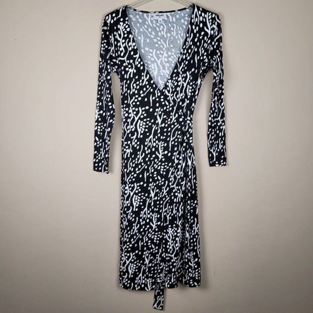 Diane Von Furstenberg Target Size XS Midi Wrap Dress Sea Spots Black White
